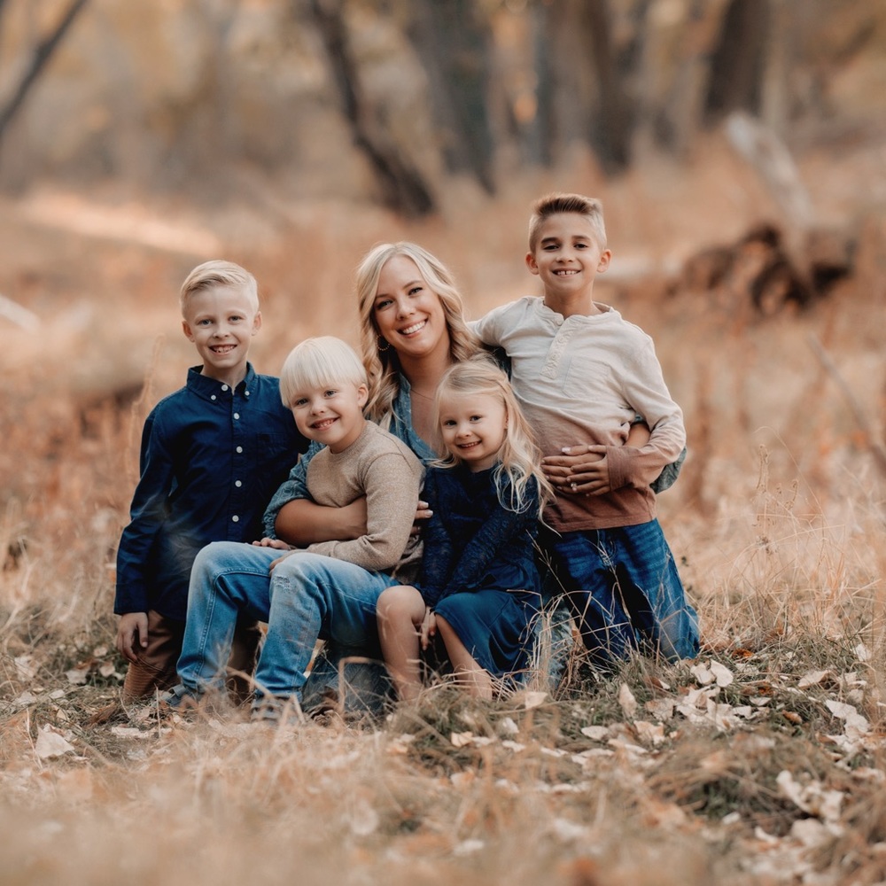 Meet your Posher, Britney